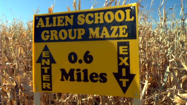 corn maze mile sign