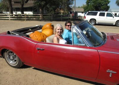 u-pickem patch couple in convertable